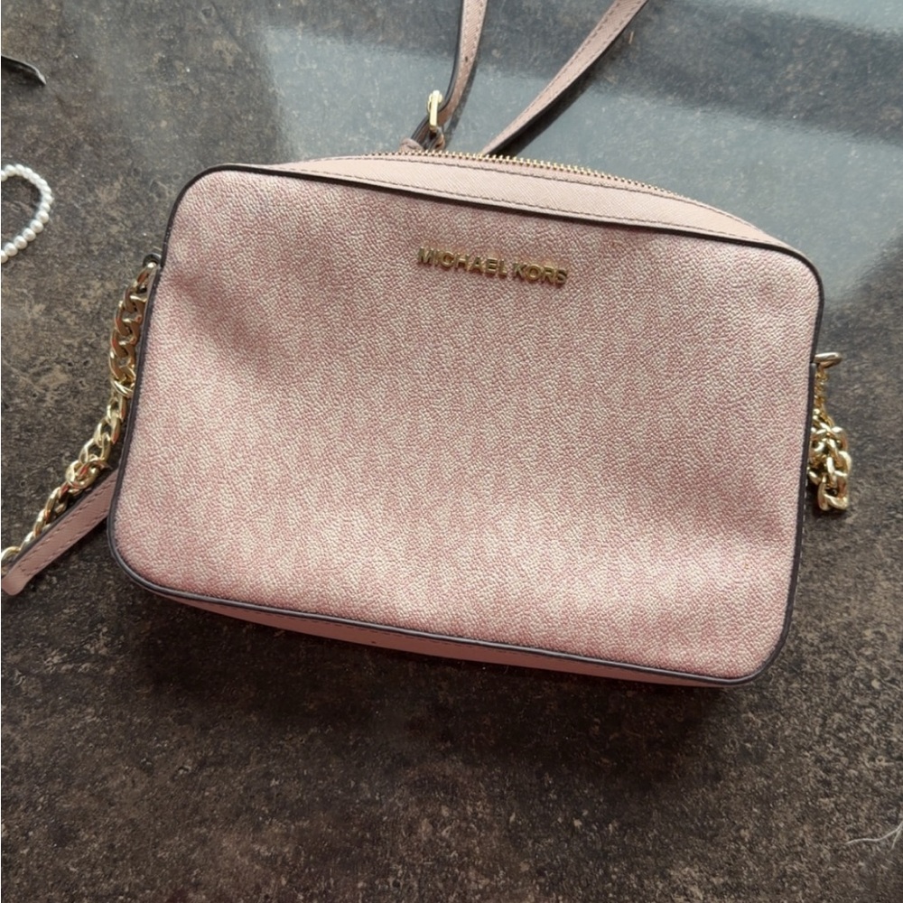 Michael Kors Blush Crossbody Bag with Gold Chain